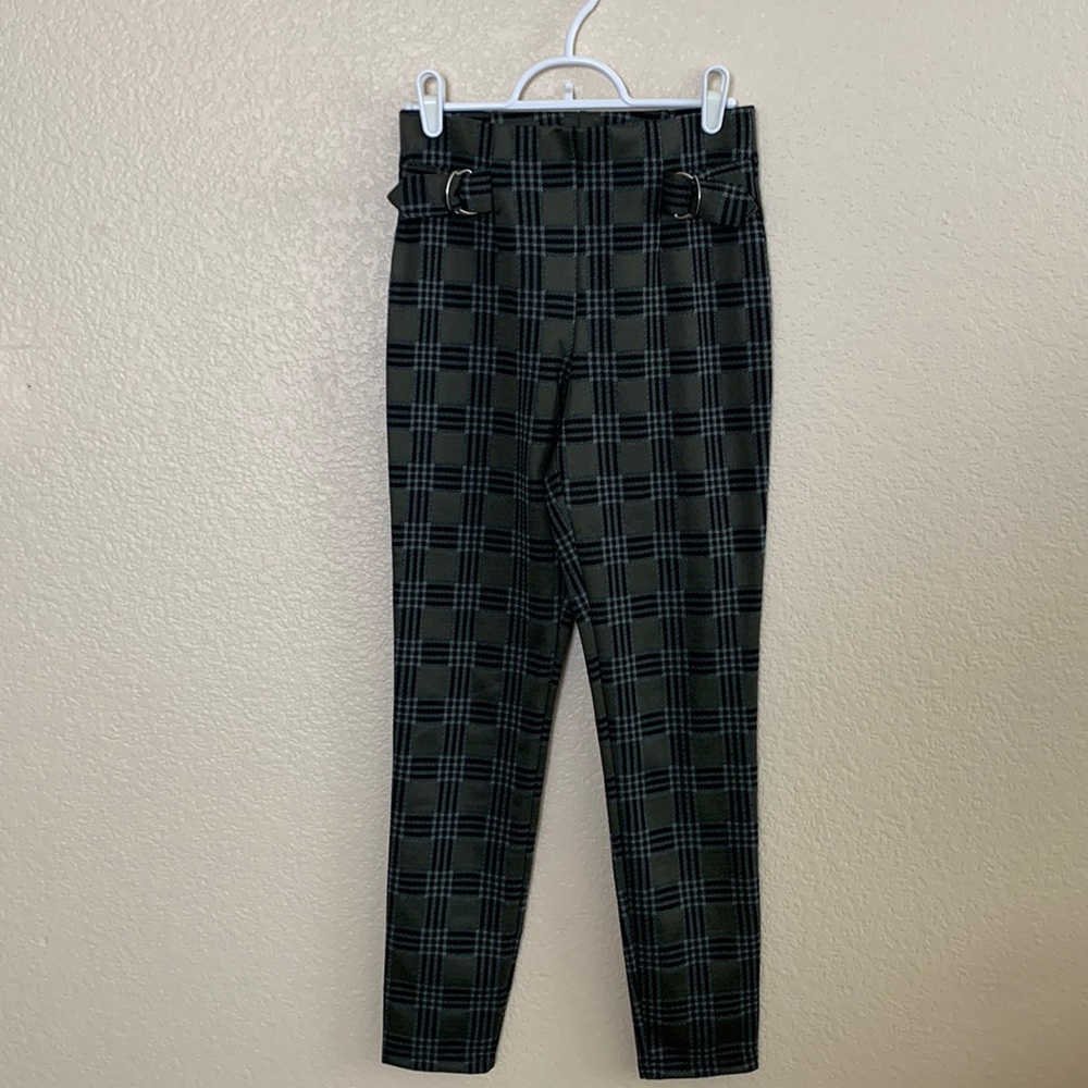 Forever 21 Plaid Pant NWOT